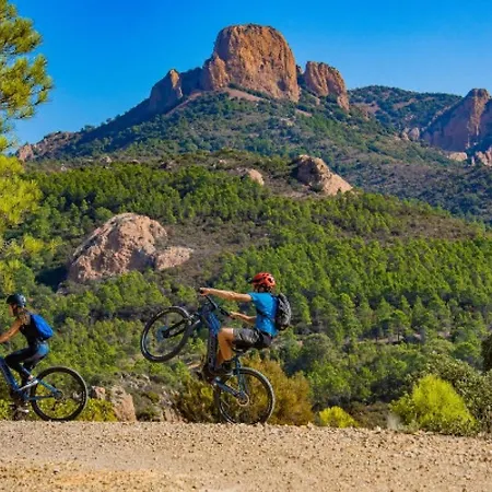 T2 Cocon A 5 Min De La Calme & Confort Апартаменти Сен-Рафаель