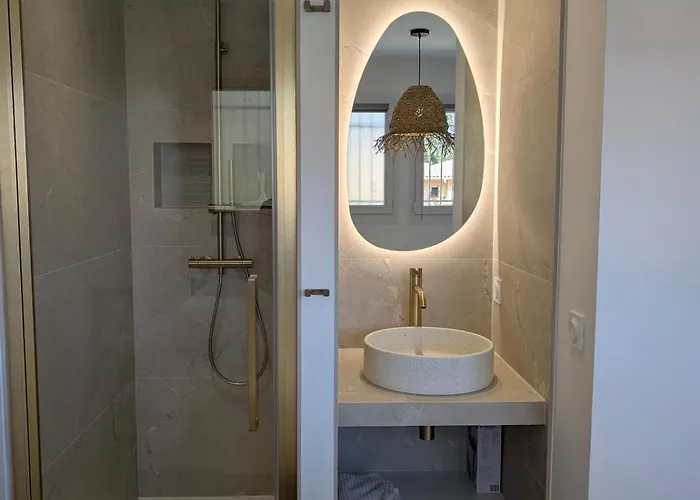 T2 Cocon A 5 Min De La Calme & Confort Saint-Raphaël